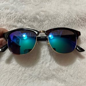 Rainbow chromatic sunglasses